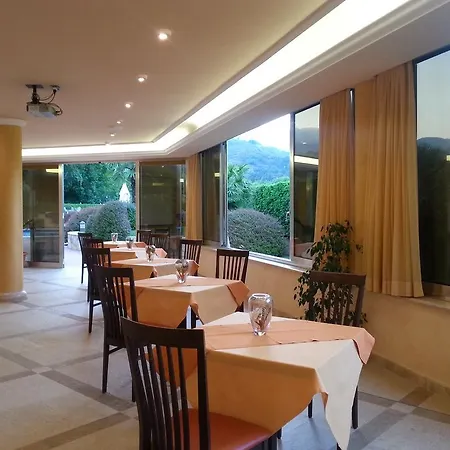 Hotel L'Isola Di Aurora à Martirano Extérieur photo